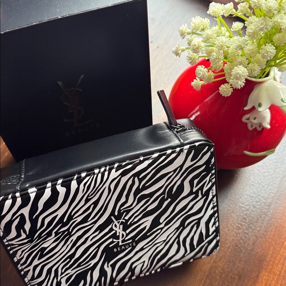 YSL Zebra Vanity Case Yves Saint Laurent Makeup Case Makeup Bag New 7×5×2"